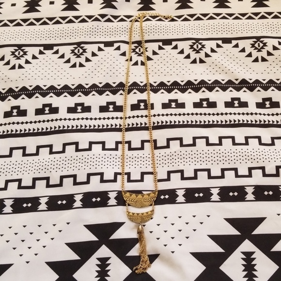 Gold Tassel Necklace - Picture 2 of 6